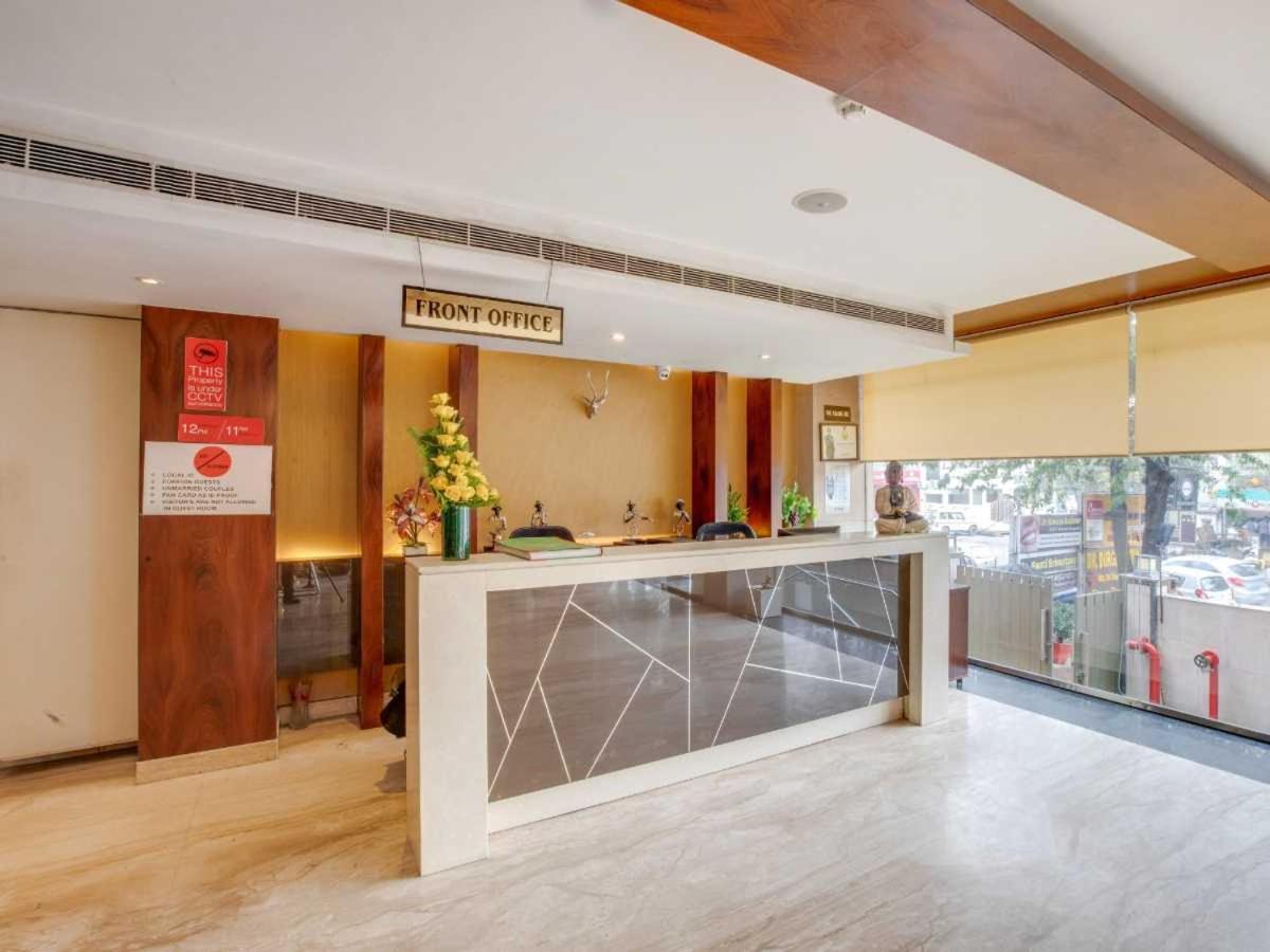 Hotel Sandstone Inn Lucknow Exterior photo